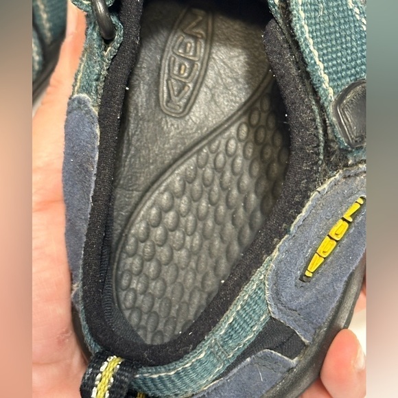 Kids boys girls youth Keen sandals size 3 shoes green yellow black navy blue - Picture 10 of 10